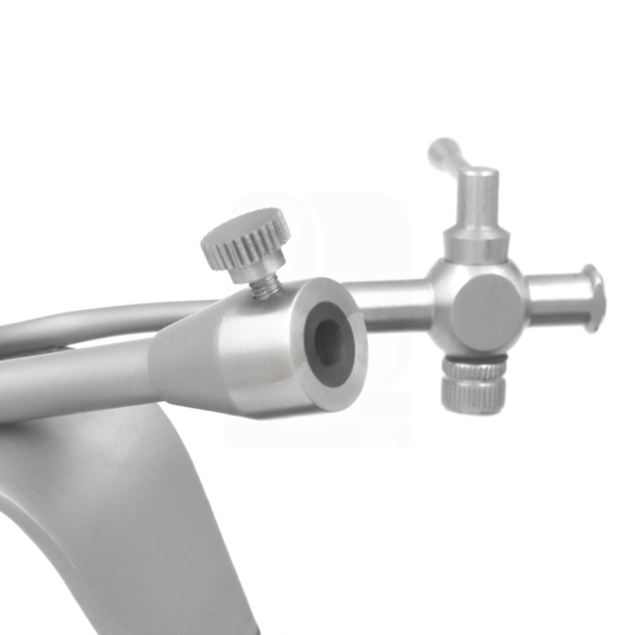 Sculpo Endoscopic Retractor with Channel for Visibility