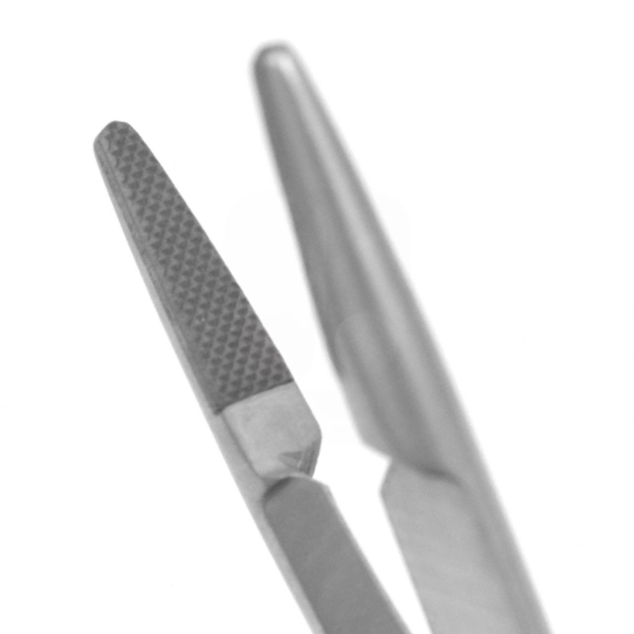 Gillies Needle Holder 16 cm - TC Serrated Jaw