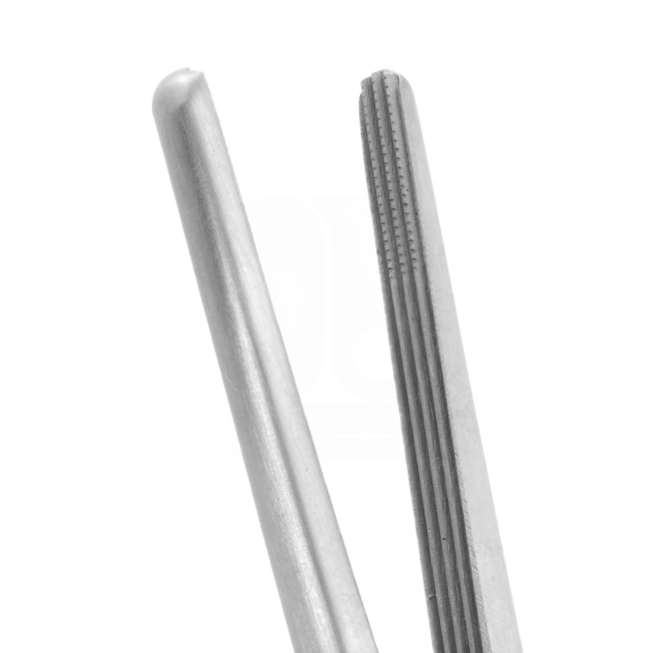 Rochester-Carmalt Forceps - Longitudinal Serration & Cross-Serrated Tips